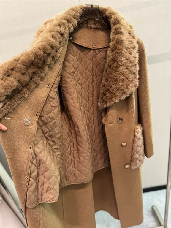 Maxmara mid-length cashmere coat